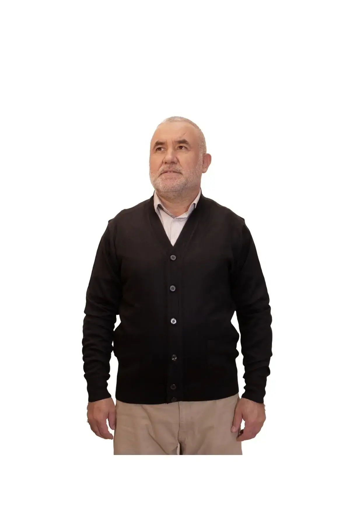 Машки темно син кардиган, елегантен со копчиња напред, класичен со два џеба, удобен крој, тенко волнено плетиво