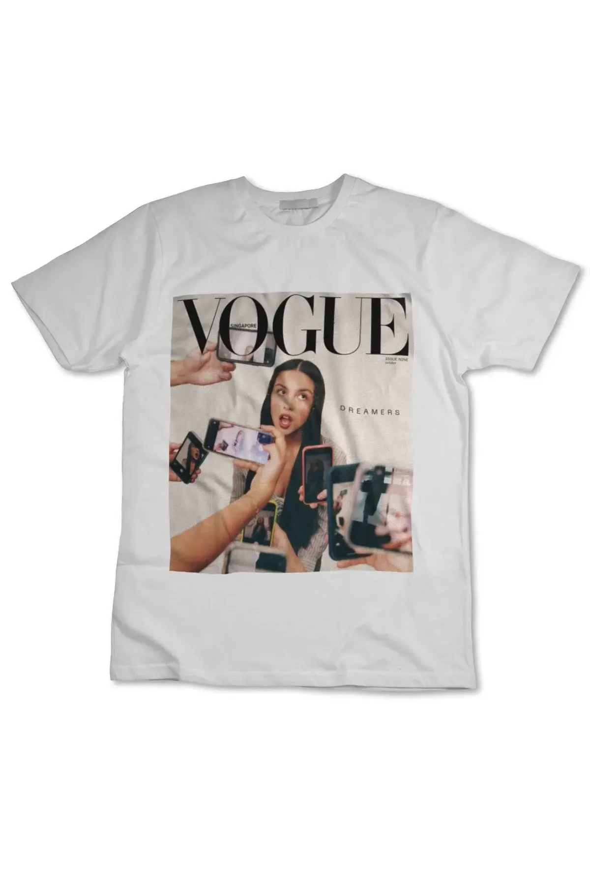Olivia Rodrigo Vogue бела маица