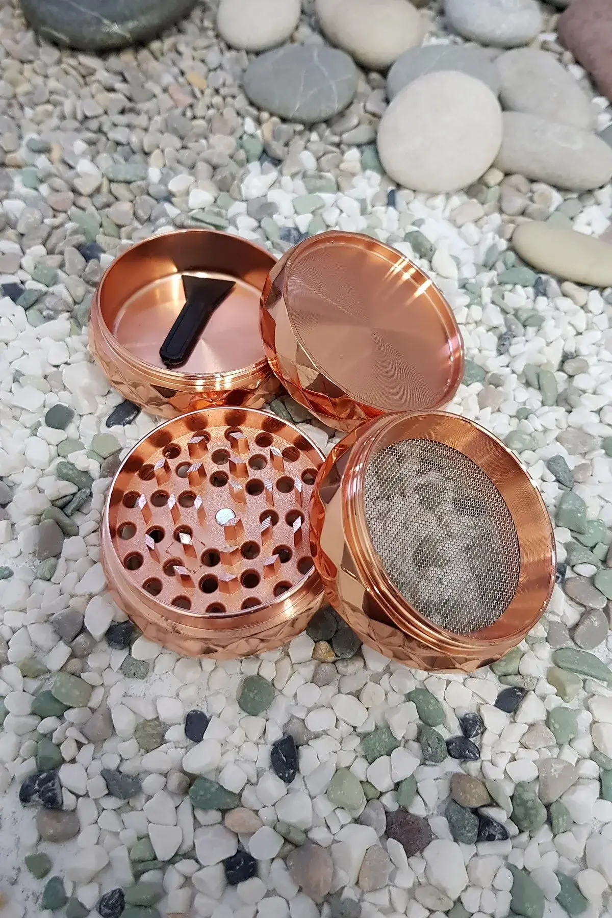 Rose 56 mm. мелница за тутун, зачини и билки Rb81rs