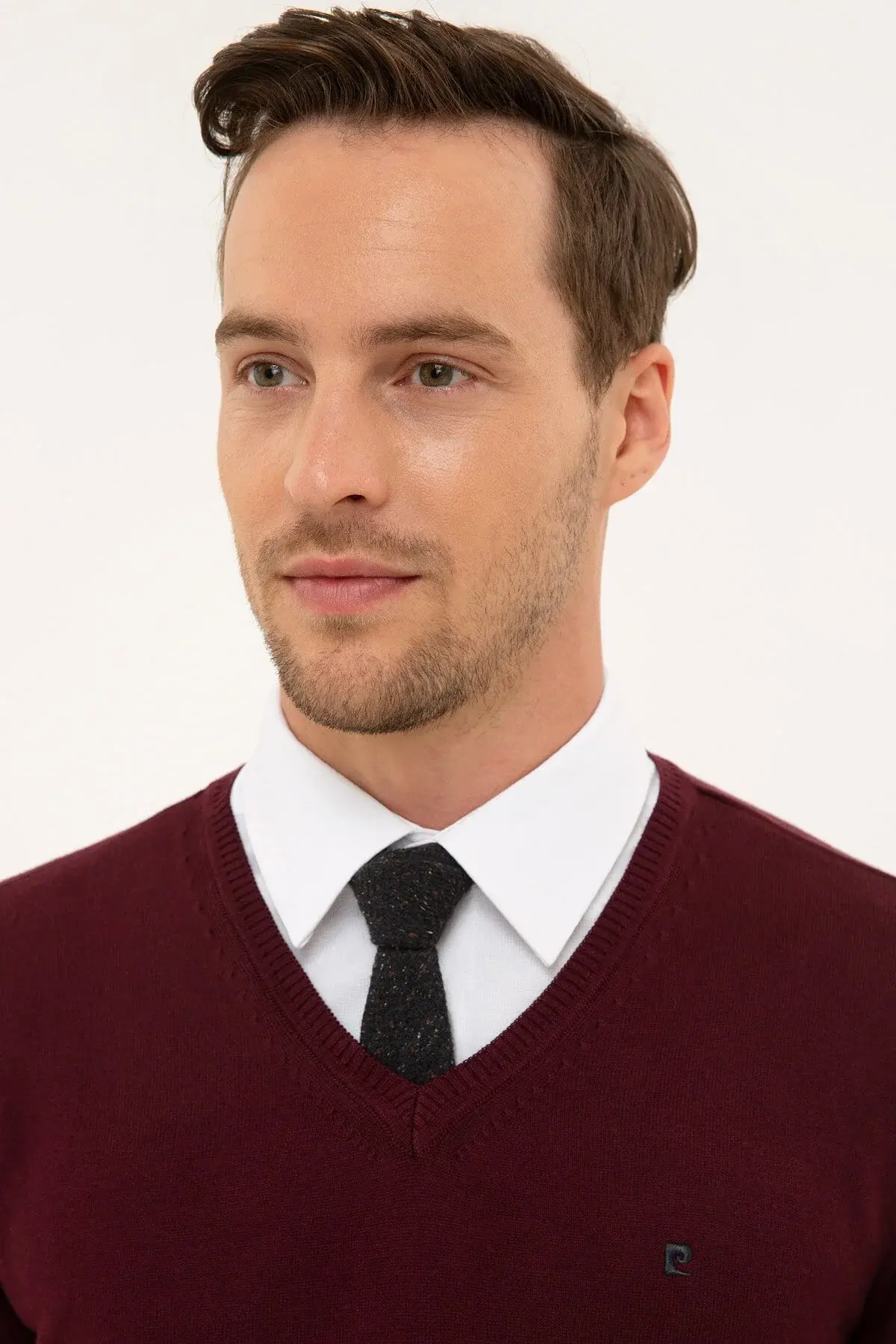 Машки бордо Slim Fit V-врат основен плетен џемпер G021SZ0TK.000.1171062