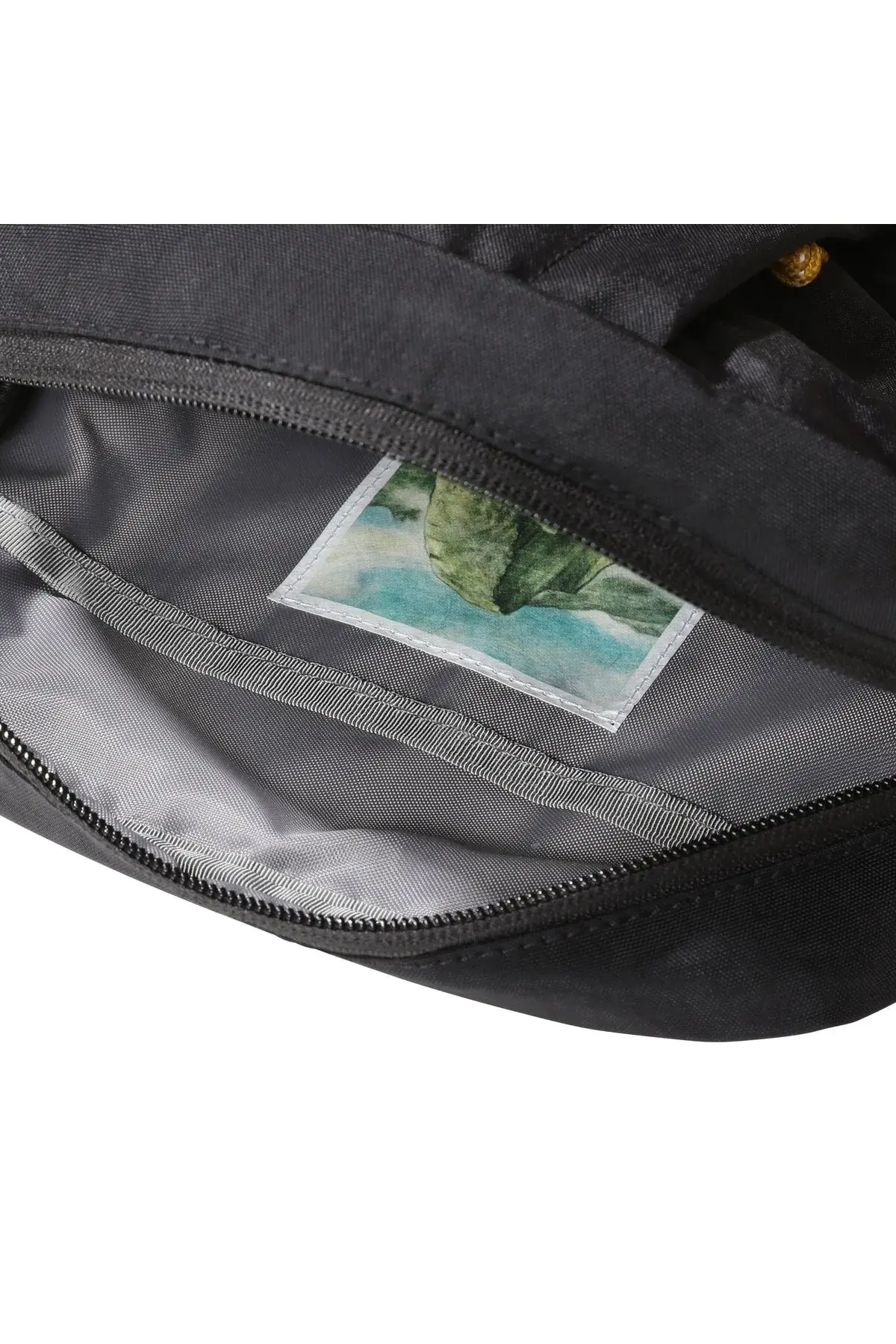 Машка чанта преку рамо The North Face Berkeley NF0A52VT84Z1