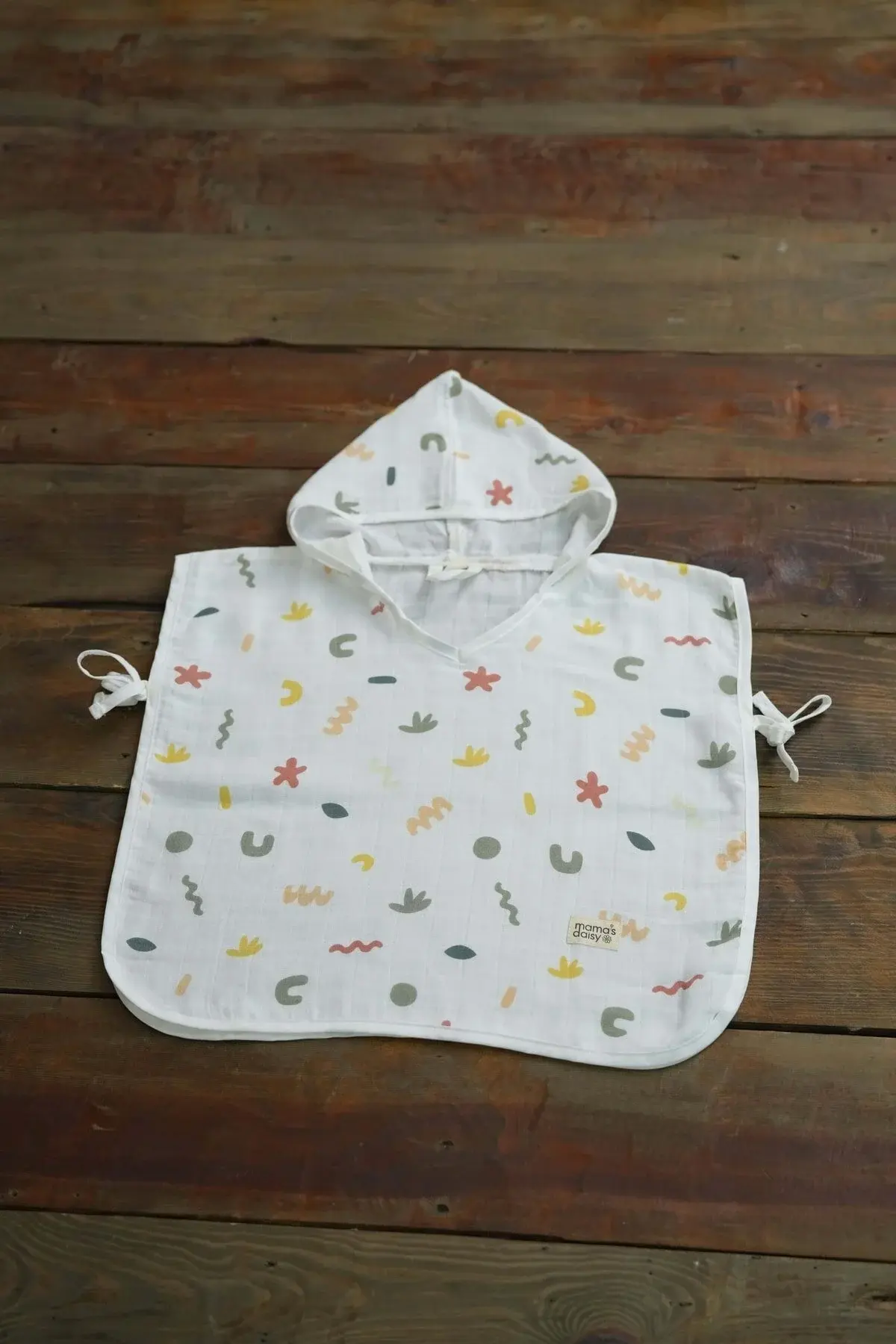 Mama’s Daisy 100% памучно муслин пончо.