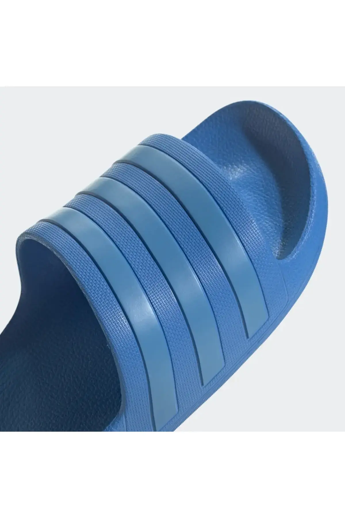 Adilette Aqua сини влечки